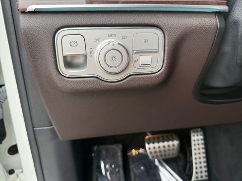 Certified 2022 Mercedes-Benz GLS 450 4MATIC image 26