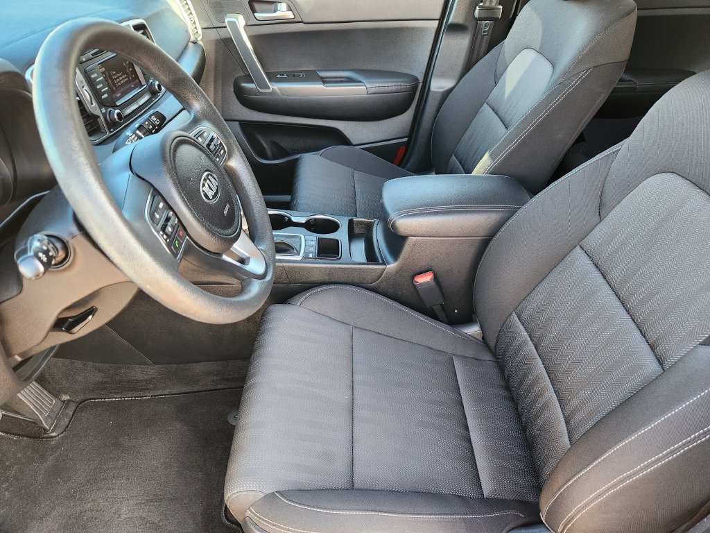 Used 2017 Kia Sportage LX AWD/4WD image 12