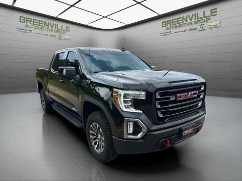 Used 2021 GMC Sierra 1500 AT4 w/ AT4 Value Package AWD/4WD image 3