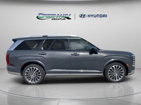 New 2026 Hyundai Palisade Calligraphy FWD image 8