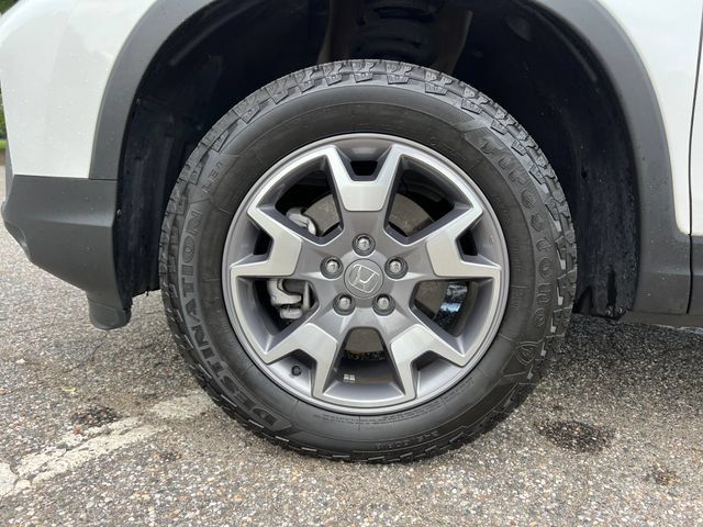 Used 2023 Honda Passport TrailSport image 16