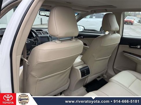 Used 2012 Toyota Camry XLE image 14