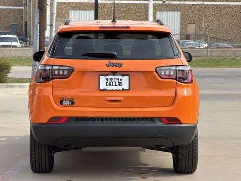 New 2026 Jeep Compass Latitude AWD/4WD image 6