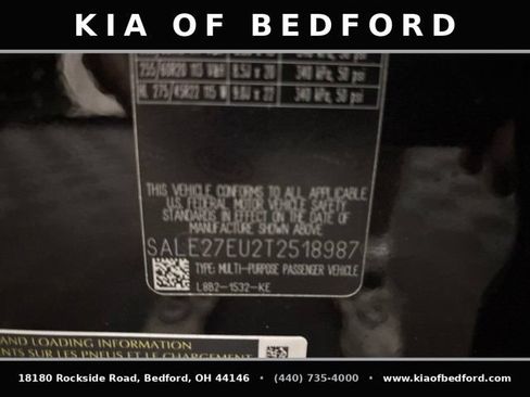 Used 2026 Land Rover Defender 110 X-Dynamic SE AWD/4WD image 14