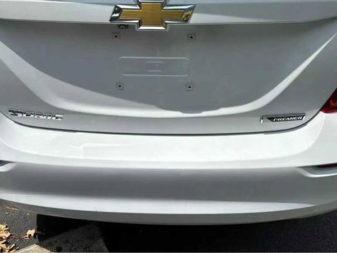 Used 2020 Chevrolet Sonic Premier image 9