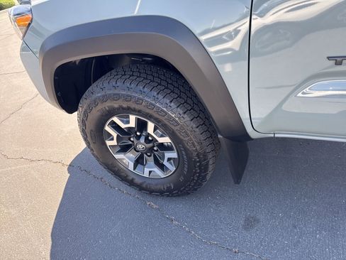 Used 2023 Toyota Tacoma TRD Off-Road AWD/4WD image 7