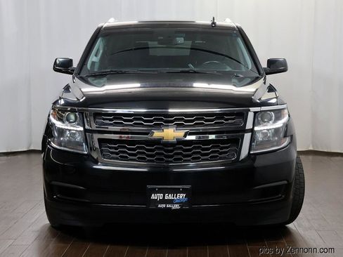 Used 2020 Chevrolet Suburban LT AWD/4WD image 5
