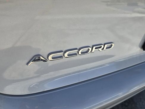 Certified 2025 Honda Accord LX image 15