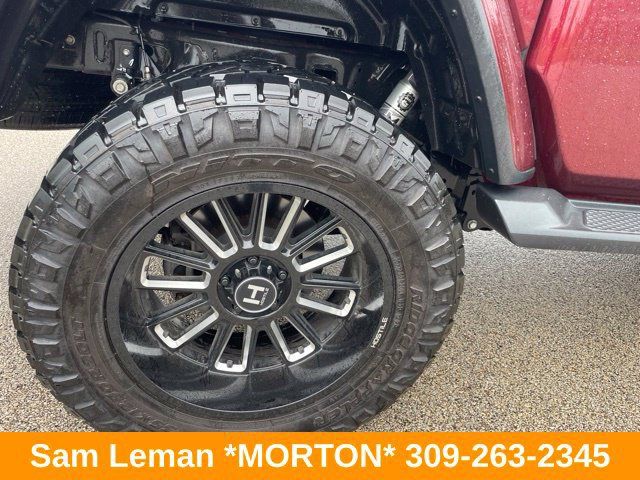 Used 2021 Jeep Gladiator Sport AWD/4WD image 3