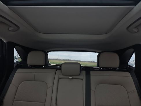 Used 2022 Ford Escape Titanium w/ Class II Trailer Tow Package image 21