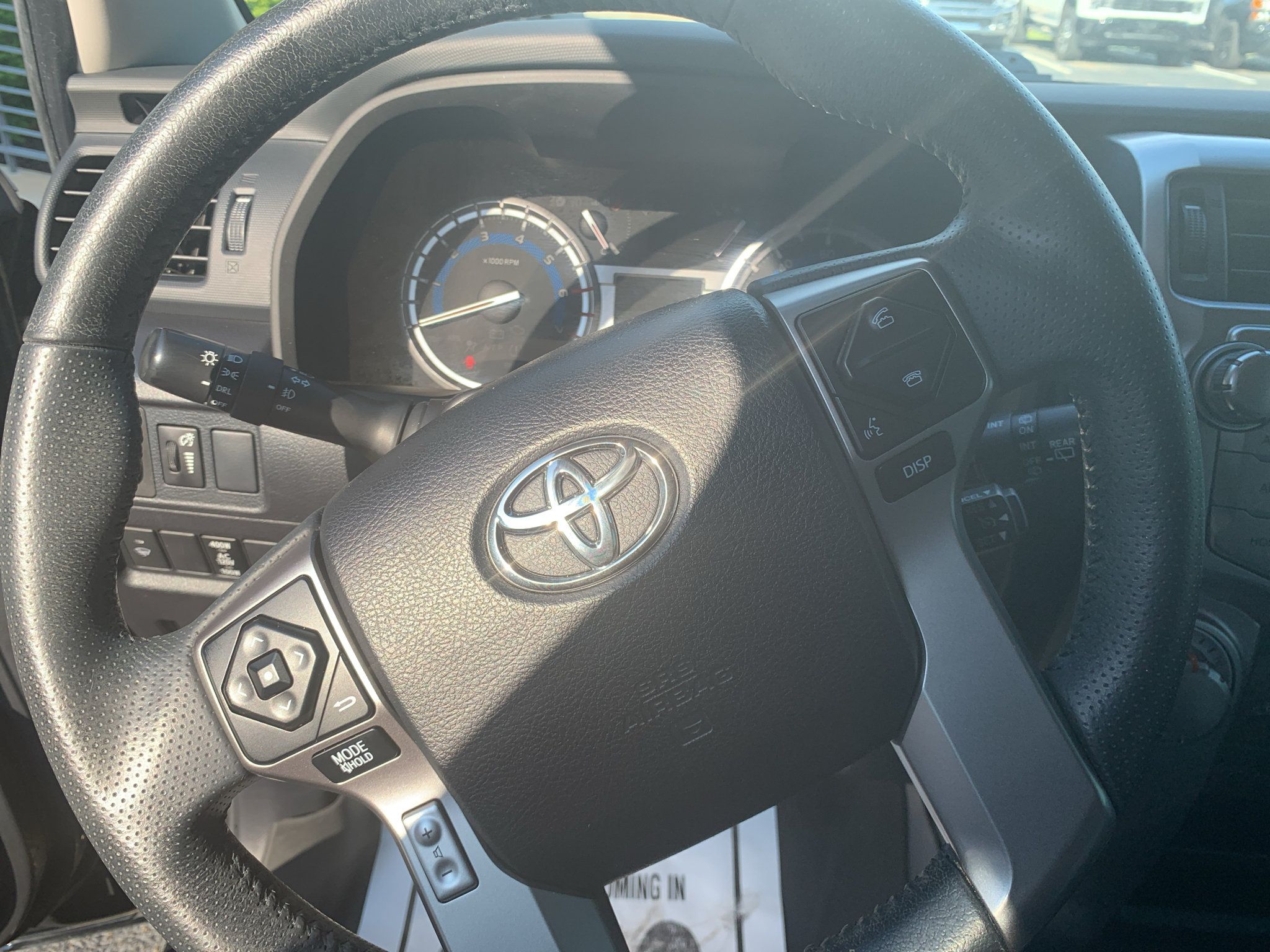Used 2018 Toyota 4Runner SR5 Premium AWD/4WD image 16