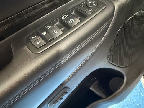 Used 2015 Dodge Durango Limited w/ Mopar Chrome Appearance Group image 38