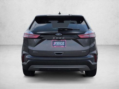 Used 2023 Ford Edge SEL image 7