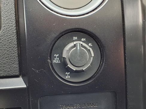 Used 2014 Ford F150 FX4 w/ Equipment Group 402A Luxury image 27