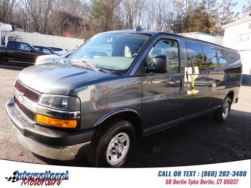 Used 2017 Chevrolet Express 3500 LT w/ LT Preferred Equipment Group RWD image 1