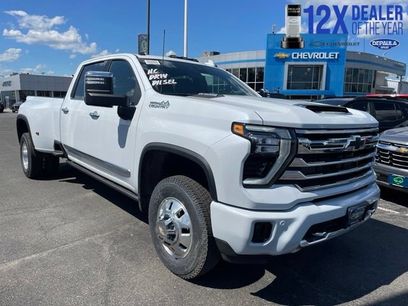 New 2026 Chevrolet Silverado 3500 High Country w/ High Country Premium Package