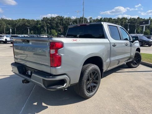 New 2026 Chevrolet Silverado 1500 Custom w/ LPO, Dark Essentials Package AWD/4WD image 12
