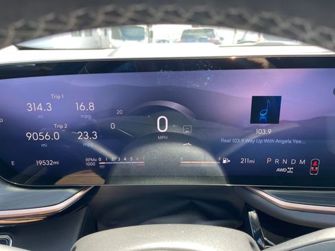 Used 2024 Buick Envision Sport Touring image 34