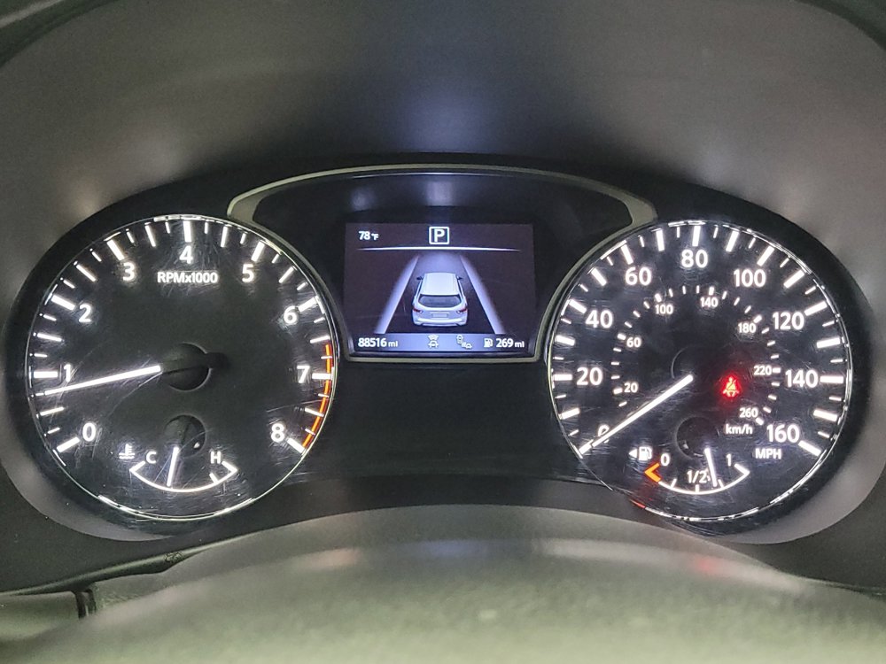 Used 2019 Nissan Pathfinder SL FWD image 23