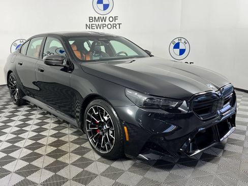 Used 2026 BMW M5 w/ Carbon Package AWD/4WD image 1