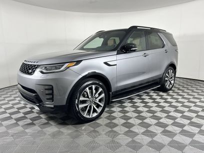 New 2025 Land Rover Discovery Dynamic SE