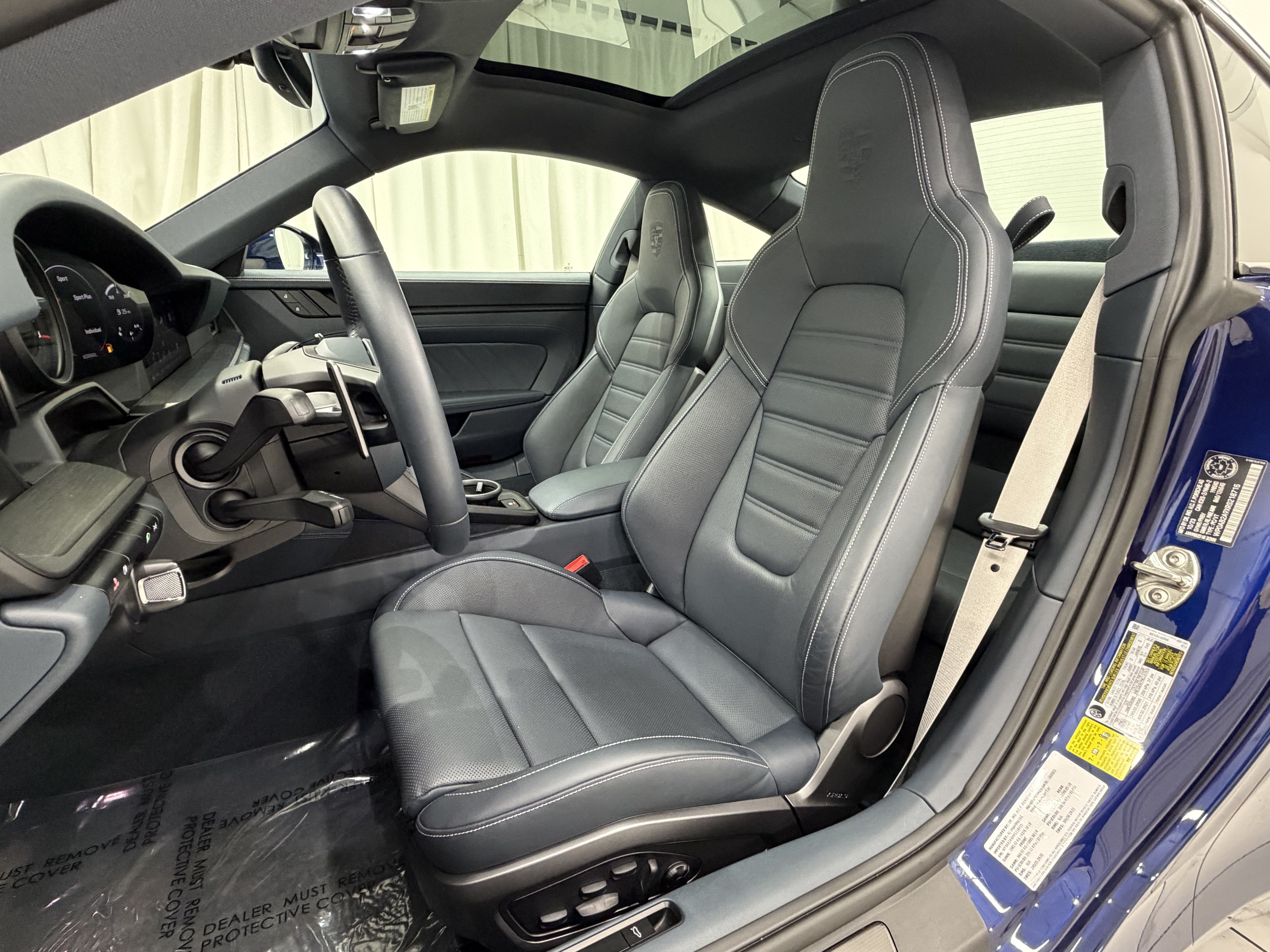 Used 2024 Porsche 911 Carrera GTS RWD image 5