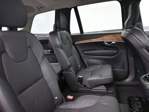 Used 2023 Volvo XC90 B6 Plus w/ Protection Package Premier image 33