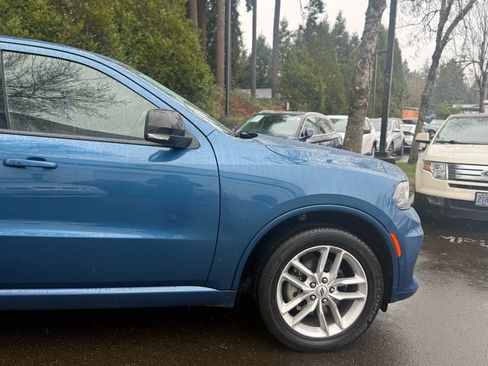 Used 2025 Dodge Durango GT image 11