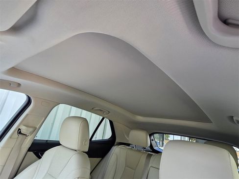 Used 2022 Buick Envision Essence w/ Technology Package I image 9