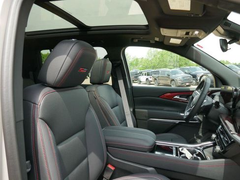 New 2026 Chevrolet Traverse Z71 AWD/4WD image 10