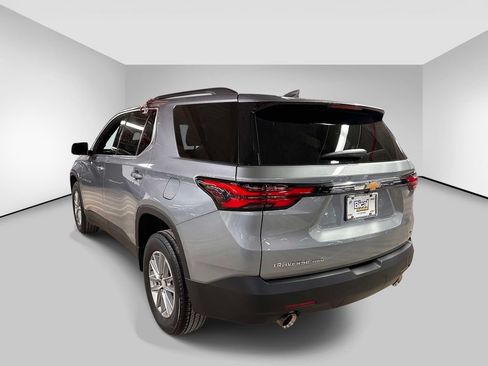 Used 2023 Chevrolet Traverse LT AWD/4WD image 3