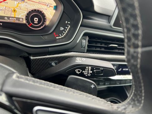 Used 2019 Audi S5 Premium Plus w/ Premium Plus image 23