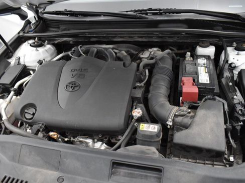 Used 2019 Toyota Avalon XSE image 31