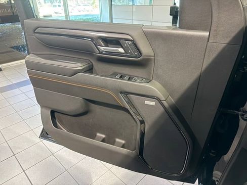 Used 2024 GMC Sierra 2500 AT4 w/ AT4 Premium Plus Package image 29