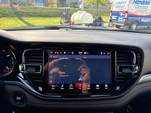 Certified 2024 Dodge Durango GT image 30