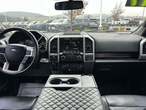 Used 2017 Ford F150 Lariat w/ Trailer Tow Package image 17