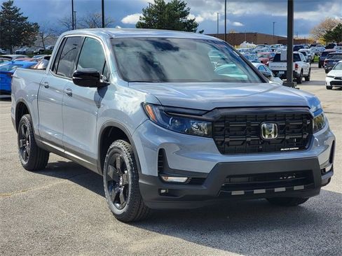 New 2026 Honda Ridgeline Black Edition image 8