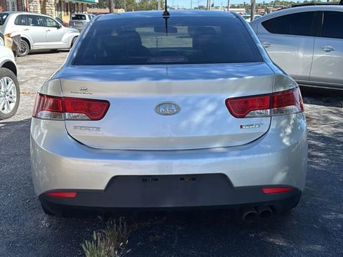 Used 2010 Kia Forte Koup SX w/ Leather Pkg image 4