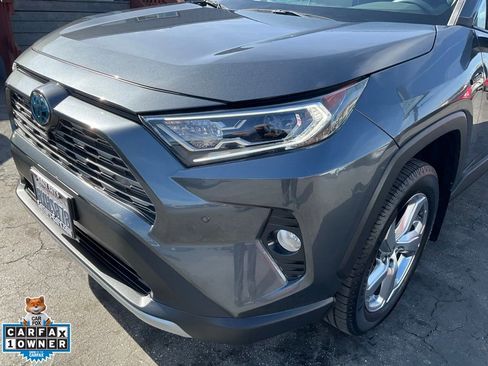 Used 2021 Toyota RAV4 Limited AWD/4WD image 92