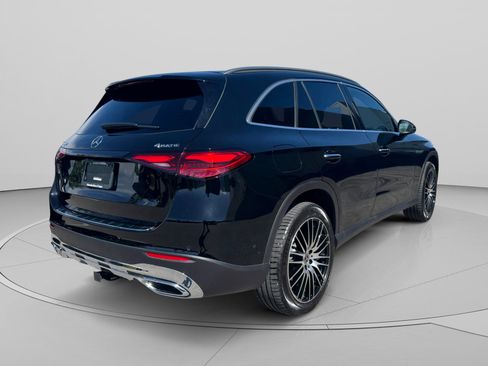 Certified 2026 Mercedes-Benz GLC 300 4MATIC image 5