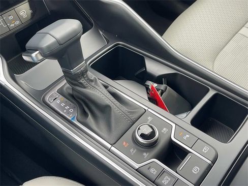 New 2025 Kia Sorento S image 24
