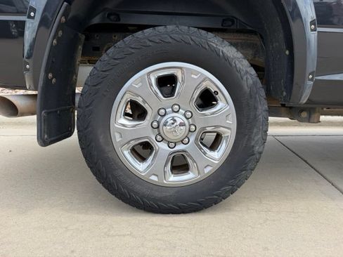 Used 2018 RAM 2500 Laramie AWD/4WD image 10