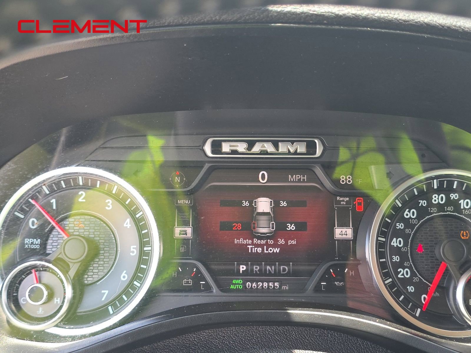 Used 2019 RAM 1500 Laramie AWD/4WD image 2