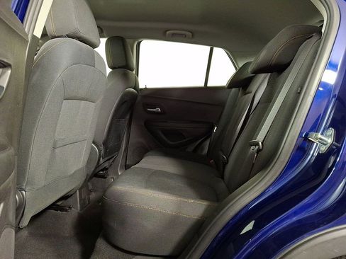 Used 2017 Chevrolet Trax LS FWD image 13