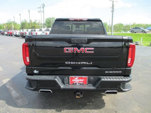 Used 2019 GMC Sierra 1500 Denali w/ Denali Ultimate Package AWD/4WD image 7