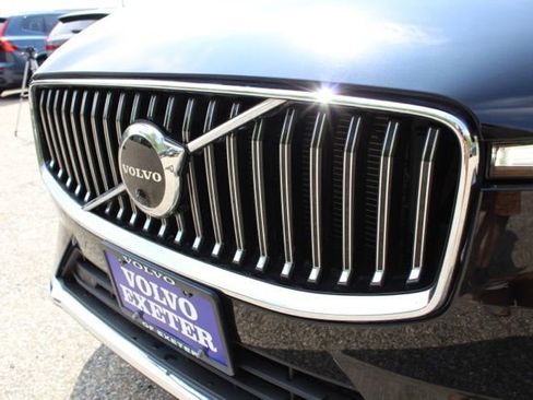 Certified 2023 Volvo XC60 T8 Ultimate w/ Climate Package AWD/4WD image 14