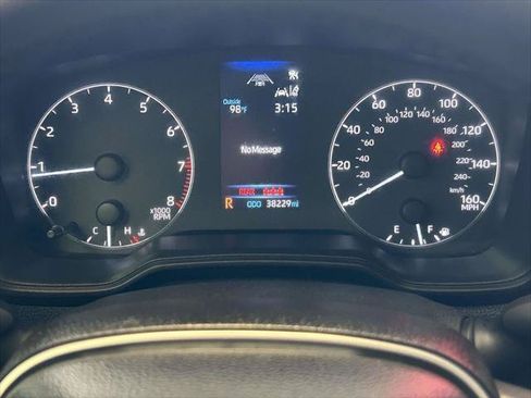 Certified 2025 Toyota Corolla Cross LE FWD image 28