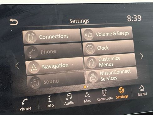 Used 2022 Nissan Armada Platinum w/ Captain's Chairs Package image 30