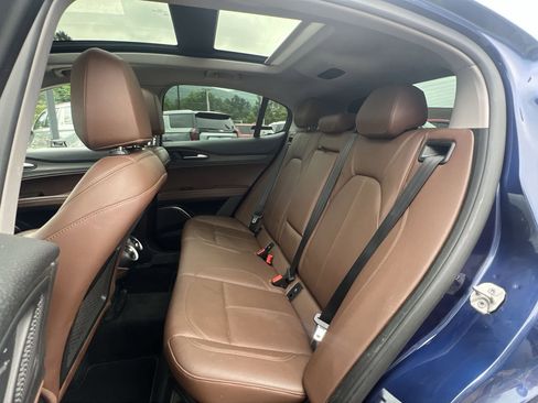 Used 2021 Alfa Romeo Stelvio Ti w/ Nero Edizione image 83