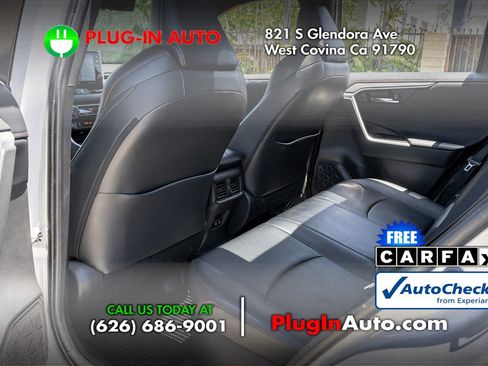 Used 2021 Toyota RAV4 XSE w/ Premium Package AWD/4WD image 10